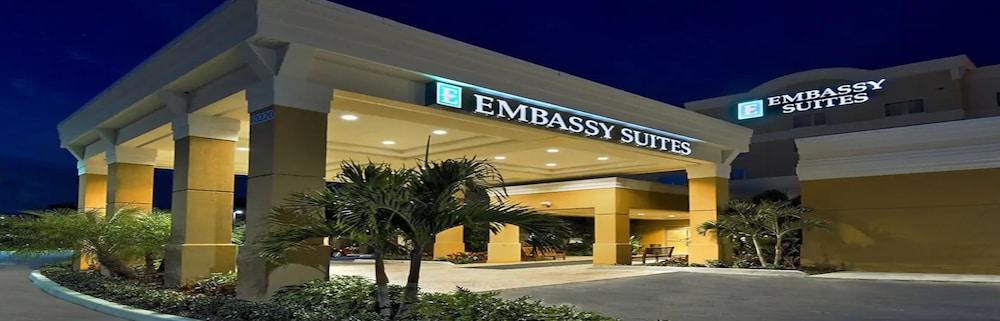 Embassy Suites By Hilton Tampa Brandon Exterior photo